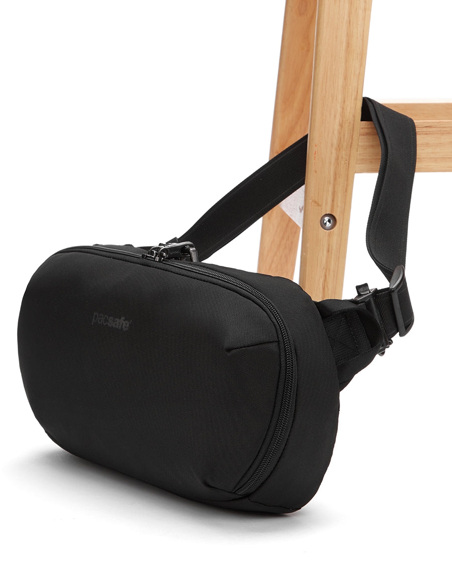 Pacsafe Metrosafe X Urban Sling