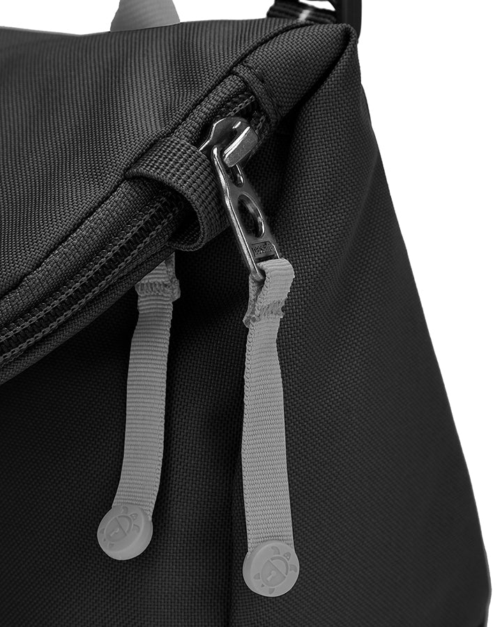 Pacsafe GO Saddle Crossbody