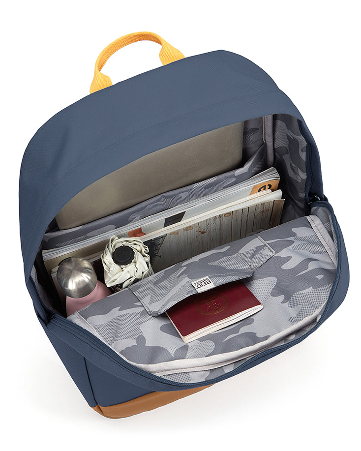 Pacsafe GO 25L backpack