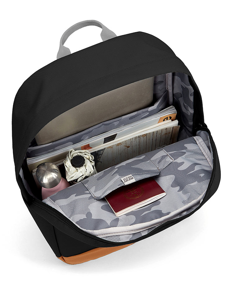 Pacsafe GO 25L backpack