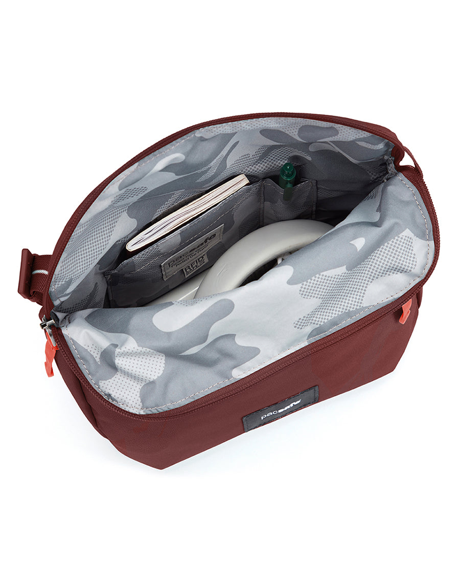 Pacsafe GO Saddle Crossbody