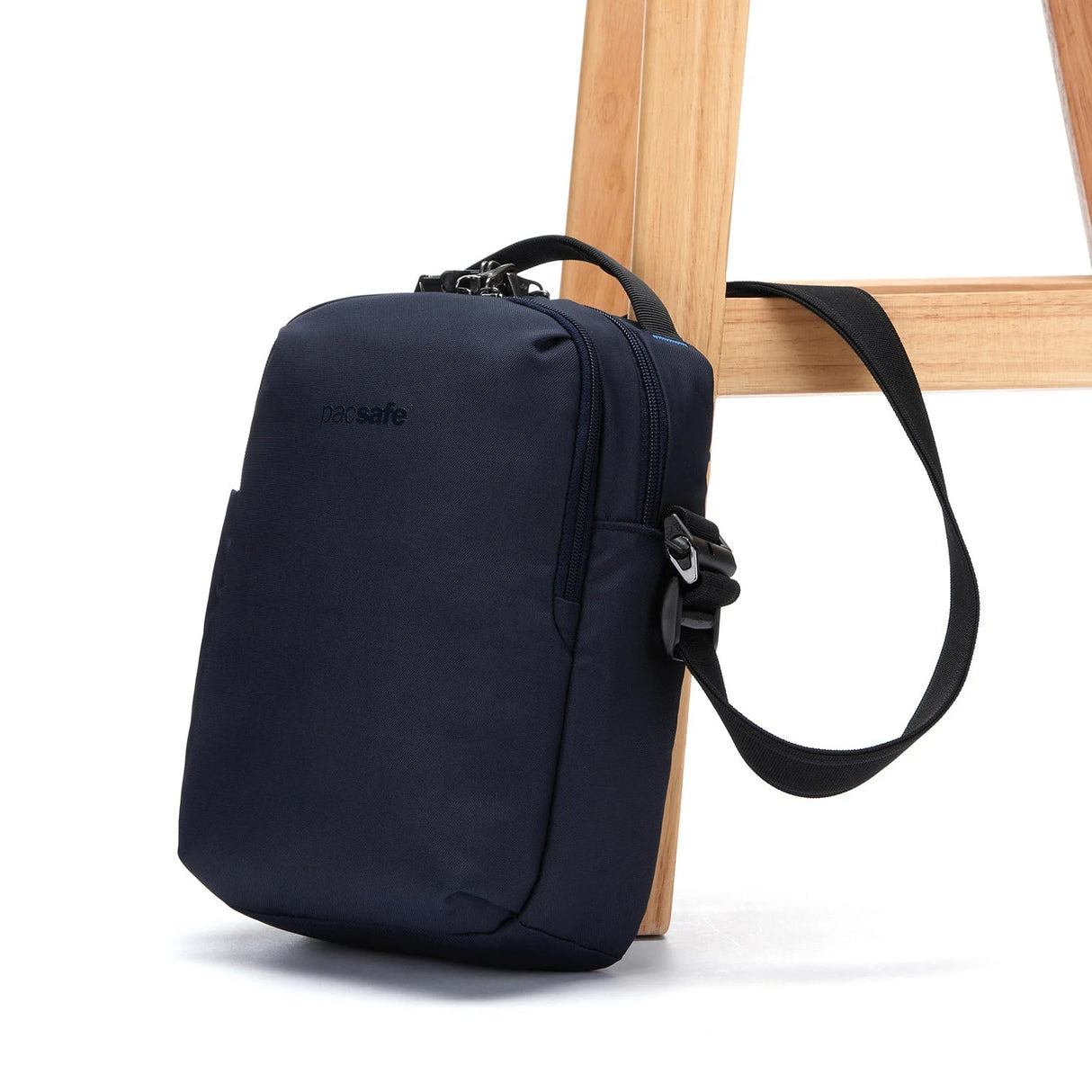 Pacsafe V Tour Crossbody