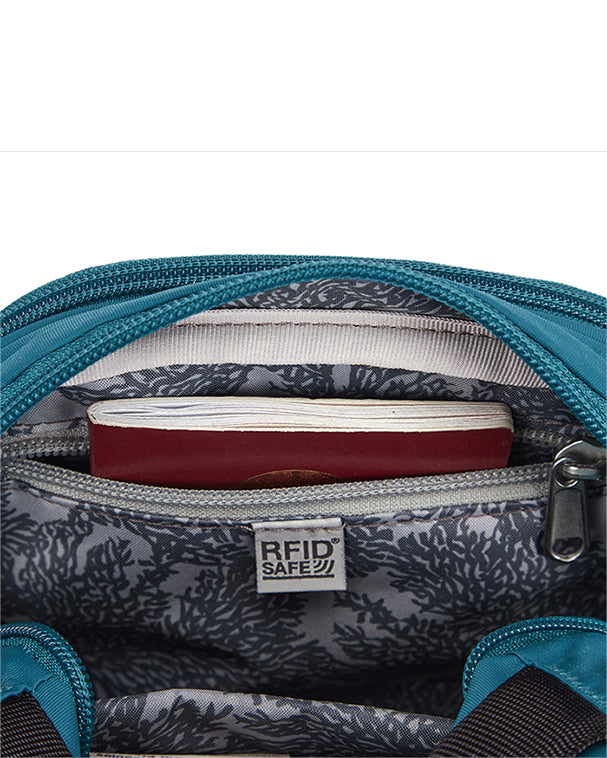 Pacsafe LS100 crossbody