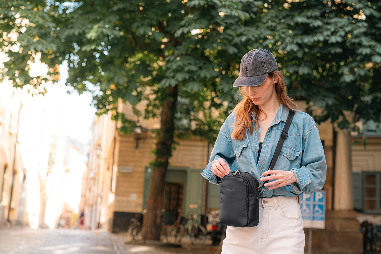 Pacsafe V Companion Crossbody