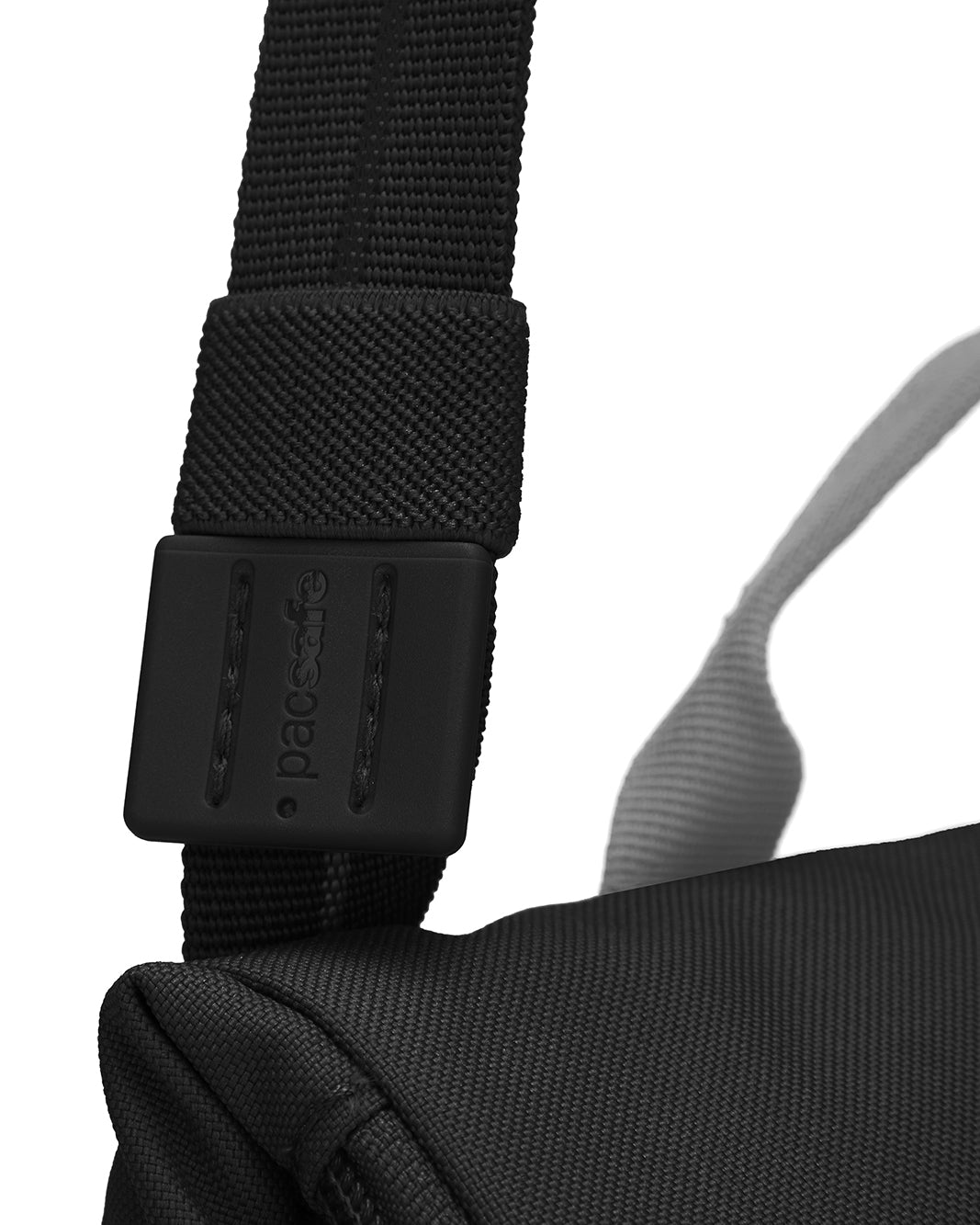 Pacsafe GO Saddle Crossbody