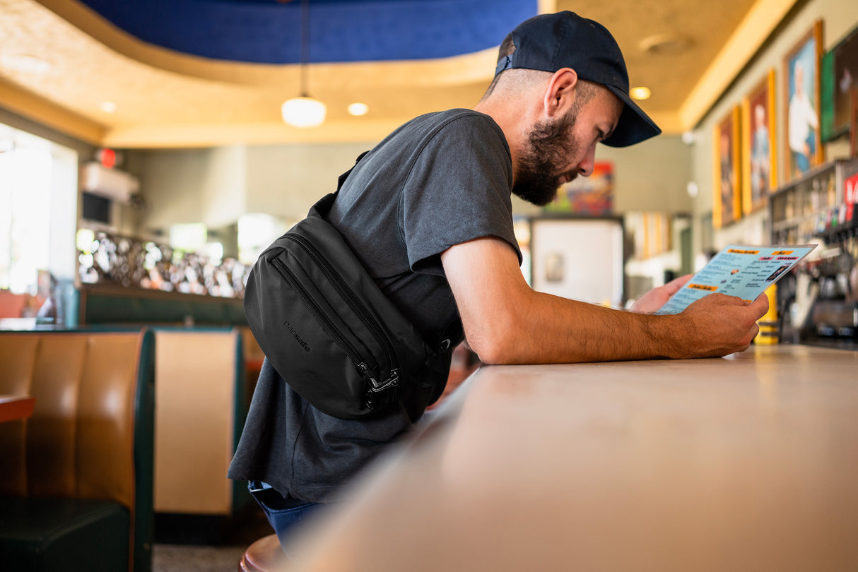 Pacsafe V Hip Pack