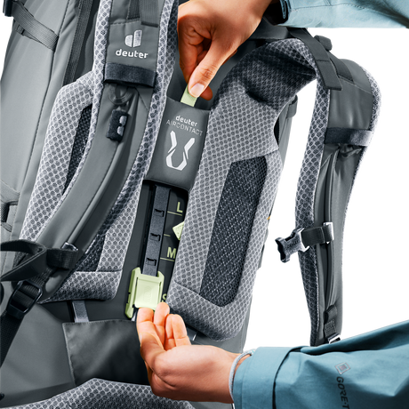 Deuter Aircontact Core 45+10SL (26)