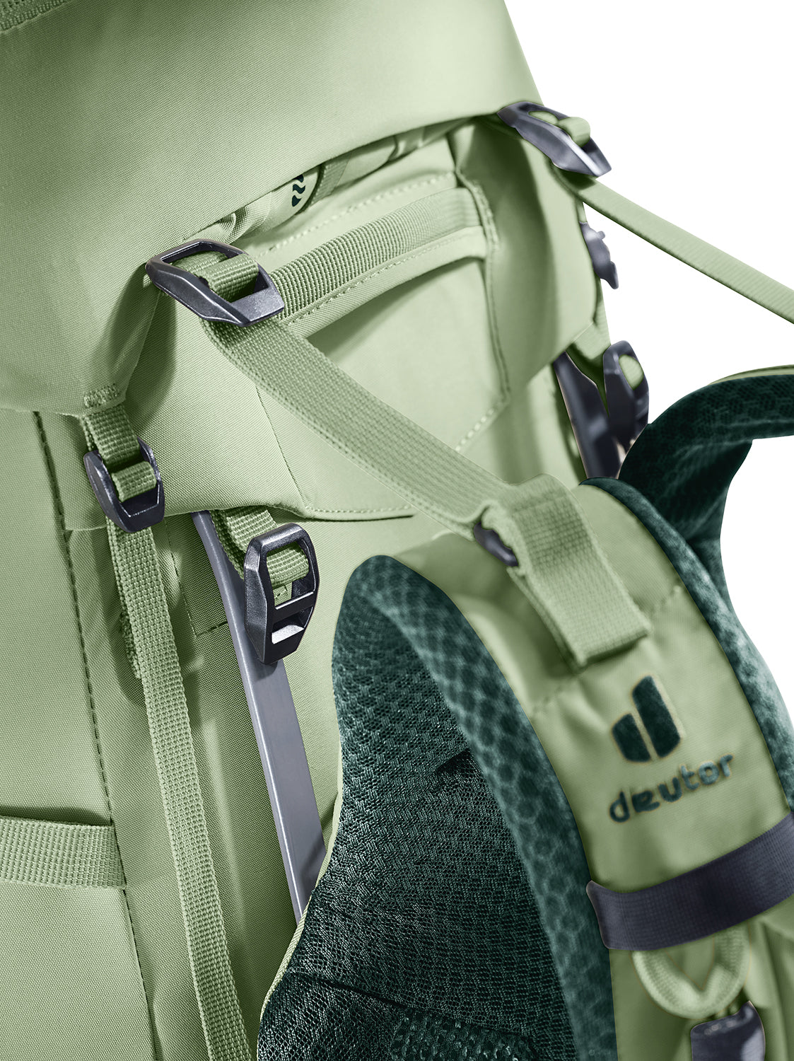 Deuter Aircontact Core 55+10SL (26)