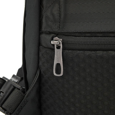 Pacsafe V 16L all around backpack